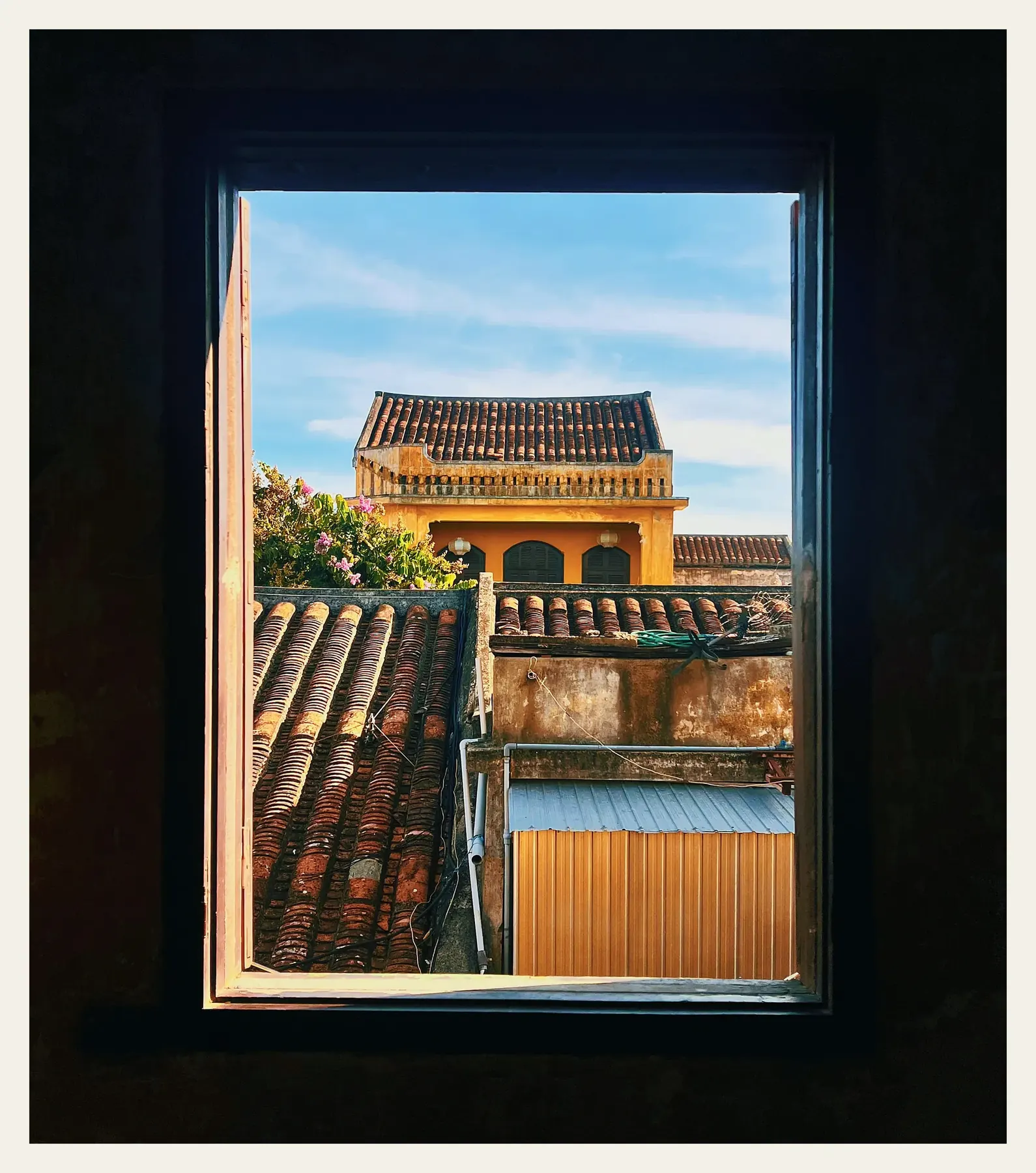 Roamgrain frame 08